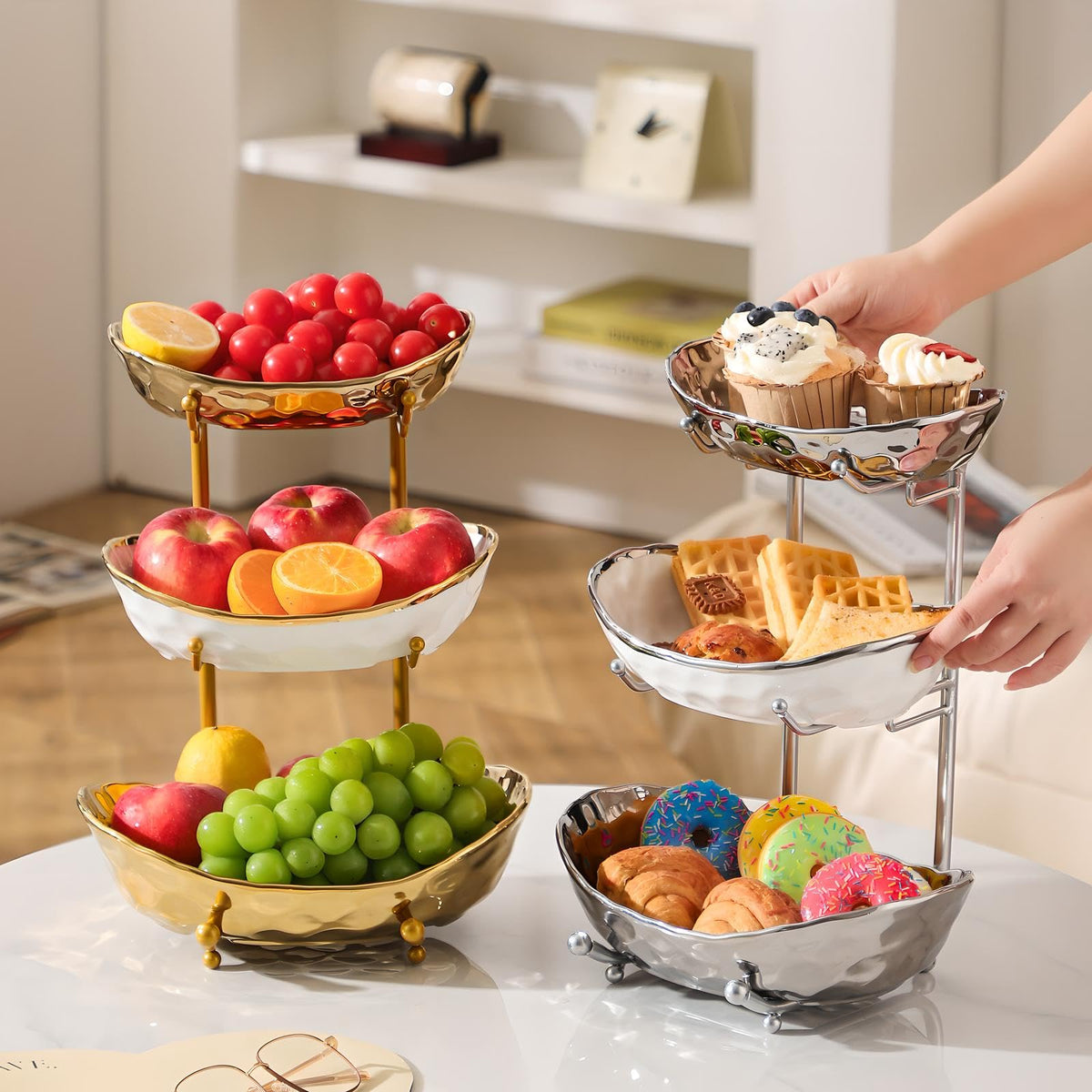 3 Tier Ceramic Fruit Bowl with Metal Holder H559